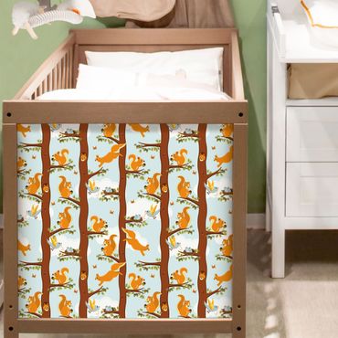 Papel autocolante para móveis Cute Kids Pattern With Squirrels And Baby Birds