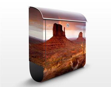 Caixas de correio Monument Valley At Sunset
