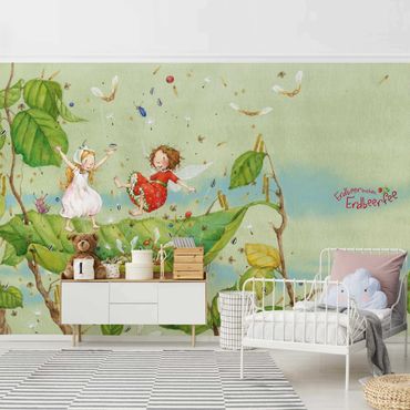 Mural de parede Little Strawberry Strawberry Fairy - Trampoline