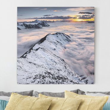 Telas decorativas View Of Clouds And Mountains