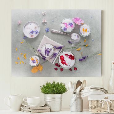 Telas decorativas Edible Flowers With Lavender Sugar