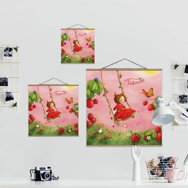 quadro de tecido para parede Little Strawberry Strawberry Fairy - Tree Swing