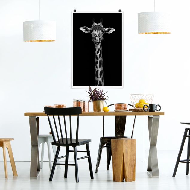 Posters em preto e branco Dark Giraffe Portrait