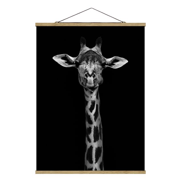 quadros modernos para quarto de casal Dark Giraffe Portrait
