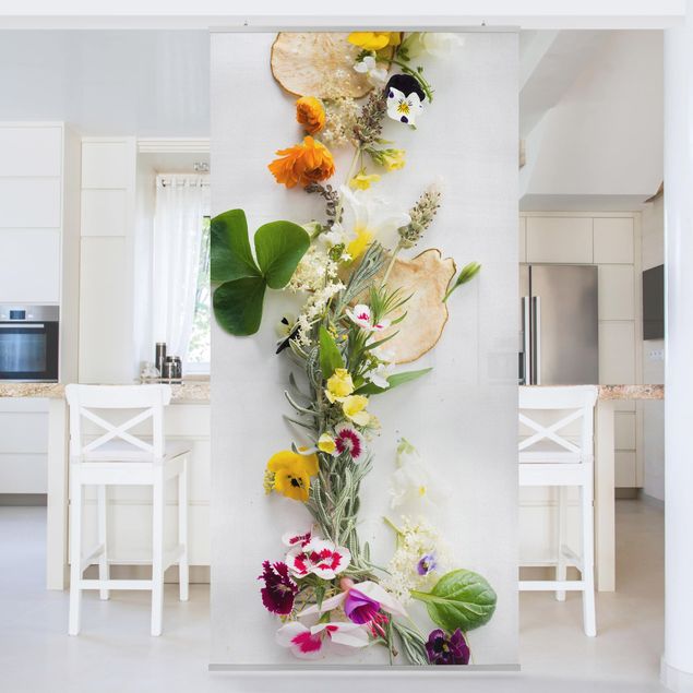 decoraçoes cozinha Fresh Herbs With Edible Flowers
