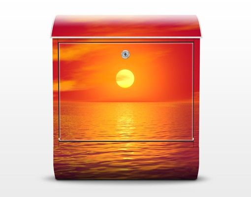 caixa de correio vermelha Beautiful Sunset