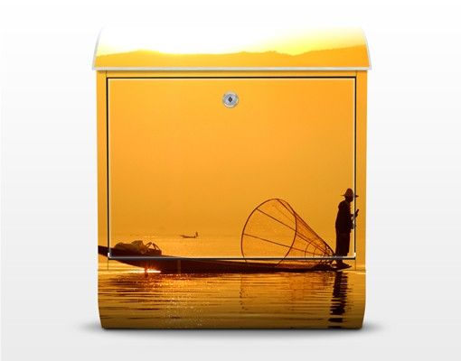 Caixas de correio em amarelo Fisherman And Sunrise