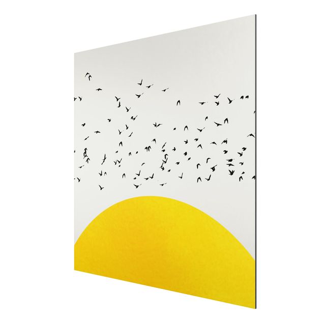 Quadros famosos Flock Of Birds In Front Of Yellow Sun