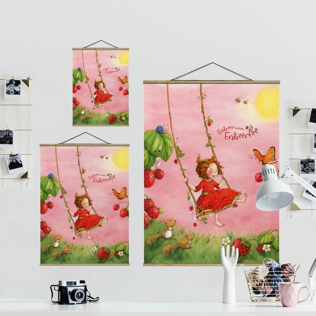 quadro de tecido para parede Little Strawberry Strawberry Fairy - Tree Swing