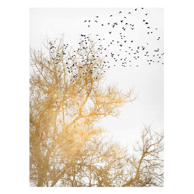 Quadros árvores Flock Of Birds In Front Of Golden Tree