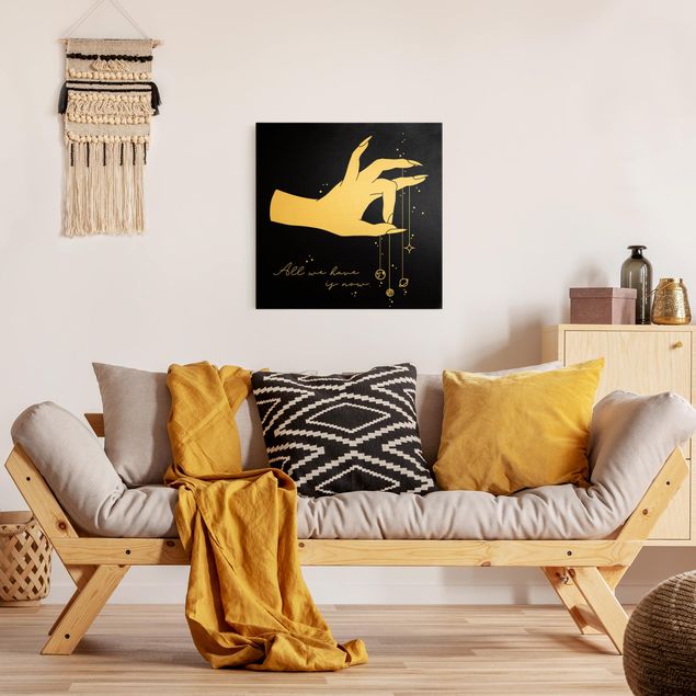 Quadros decorativos Hand With Planet - All We Have Is Now