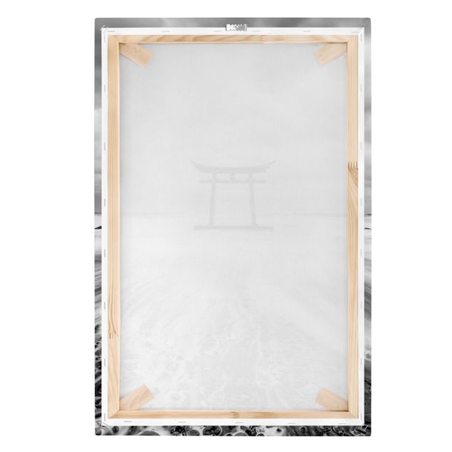 quadros em preto e branco Japanese Torii In The Ocean