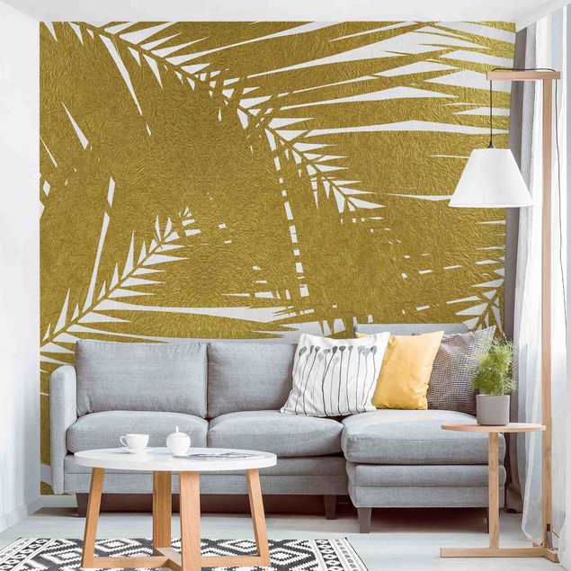 Papel de parede com flores View Through Golden Palm Leaves
