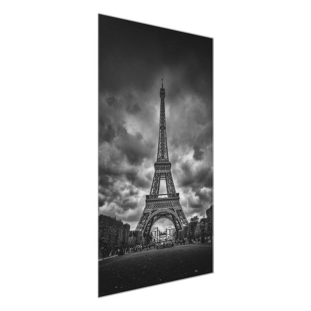 Quadros em vidro em preto e branco Eiffel Tower In Front Of Clouds In Black And White