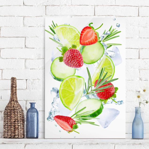decoraçao para parede de cozinha Strawberries Lime Ice Cubes Splash