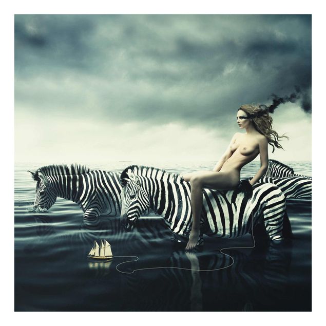Quadros em vidro animais Woman Posing With Zebras