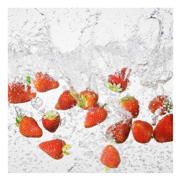 decoração quadros Fresh Strawberries In Water