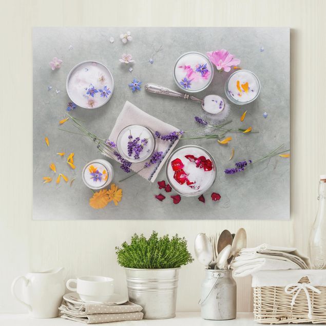 decoraçoes cozinha Edible Flowers With Lavender Sugar