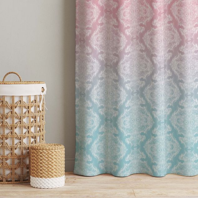 cortinados modernos Watercolour Baroque Pattern With Blue Pink Gradient