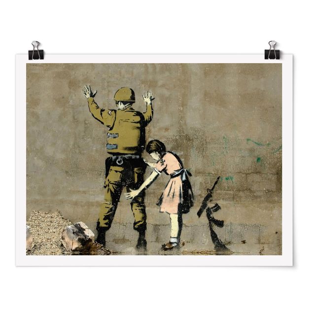 quadros para parede Soldat und Mädchen - Brandalised ft. Graffiti by Banksy
