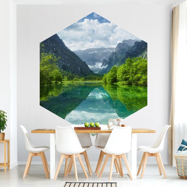 Papel de parede montanhas Mountain Lake With Reflection