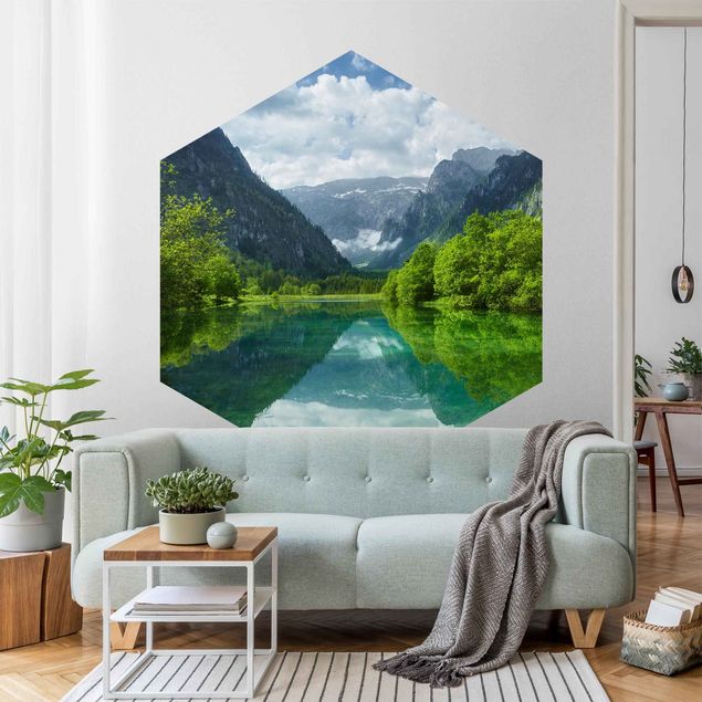 papel parede de floresta Mountain Lake With Reflection