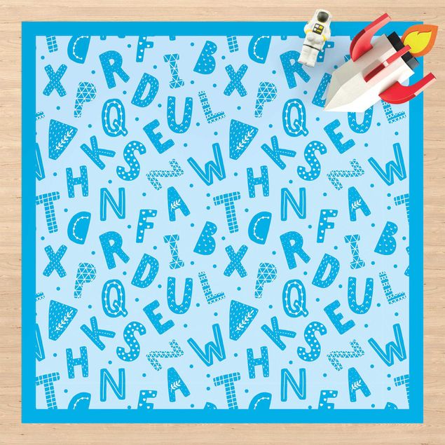 tapete exterior jardim Alphabet With Hearts And Dots In Blue With Frame