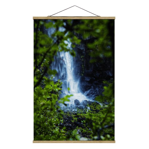 quadros modernos para quarto de casal View Of Waterfall