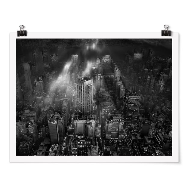 Posters cidades e paisagens urbanas Sunlight Over New York City