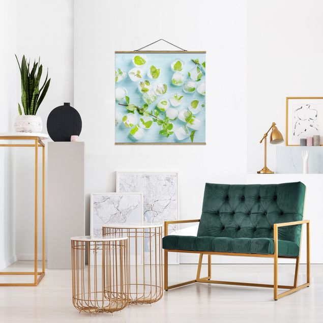 quadros modernos para quarto de casal Ice Cubes With Mint Leaves