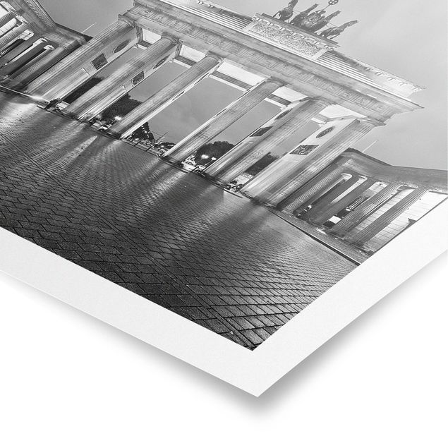 Posters cidades e paisagens urbanas Illuminated Brandenburg Gate II