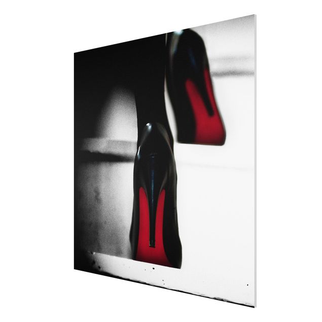 quadros modernos para quarto de casal High Heels In Red