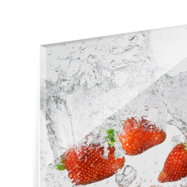 Painel anti-salpicos de cozinha Fresh Strawberries In Water