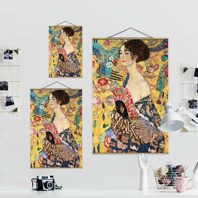 quadros decorativos para sala modernos Gustav Klimt - Lady With Fan