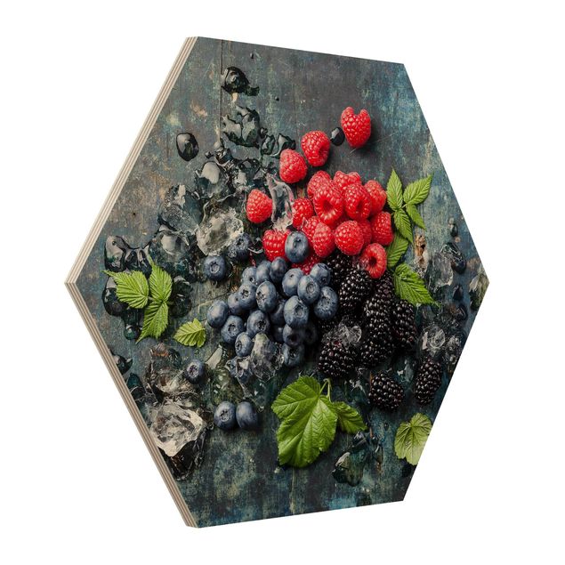 Quadros hexagonais Berry Mix With Ice Cubes Wood