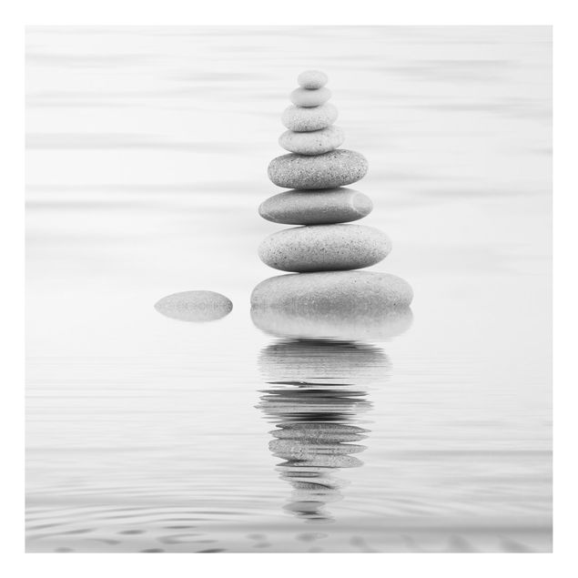 Quadros famosos Stone Tower In Water Black And White
