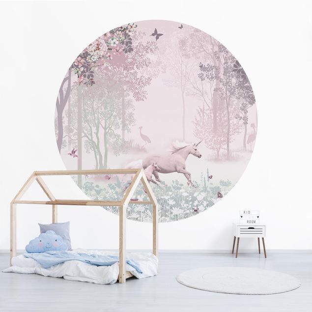 papel parede de floresta Unicorn On Flowering Meadow In Pink