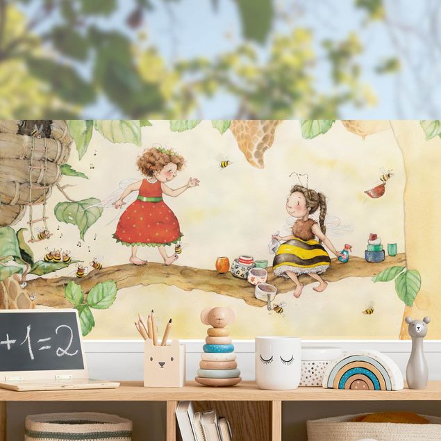 decoração para quartos infantis Little Strawberry Strawberry Fairy - At the bee fairy's