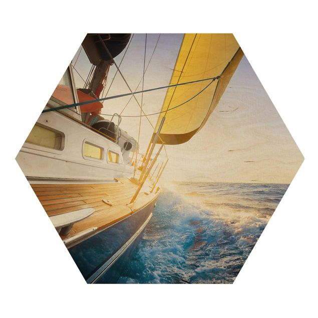 quadro de madeira para parede Sailboat On Blue Ocean In Sunshine