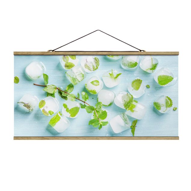 quadros decorativos verde Ice Cubes With Mint Leaves