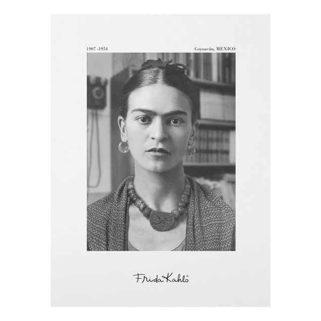 Quadros de Frida Kahlo Frida Kahlo Photograph Portrait In The House