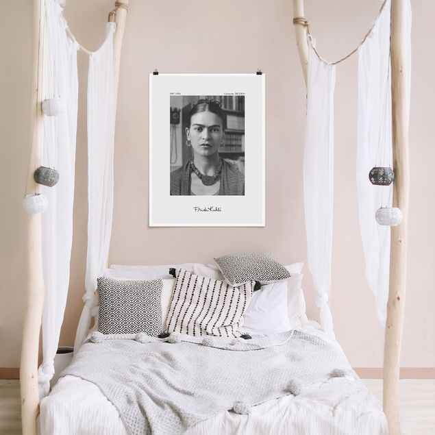 Posters quadros famosos Frida Kahlo Photograph Portrait In The House
