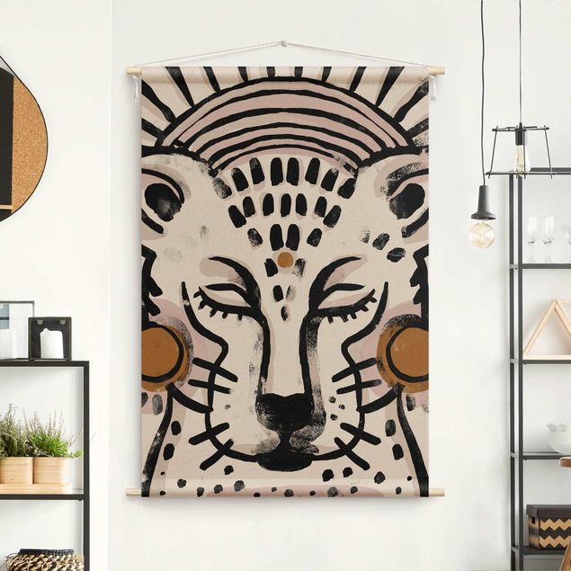 Tapeçaria de parede moderna Cheetah with Pearl Earrings Illustration