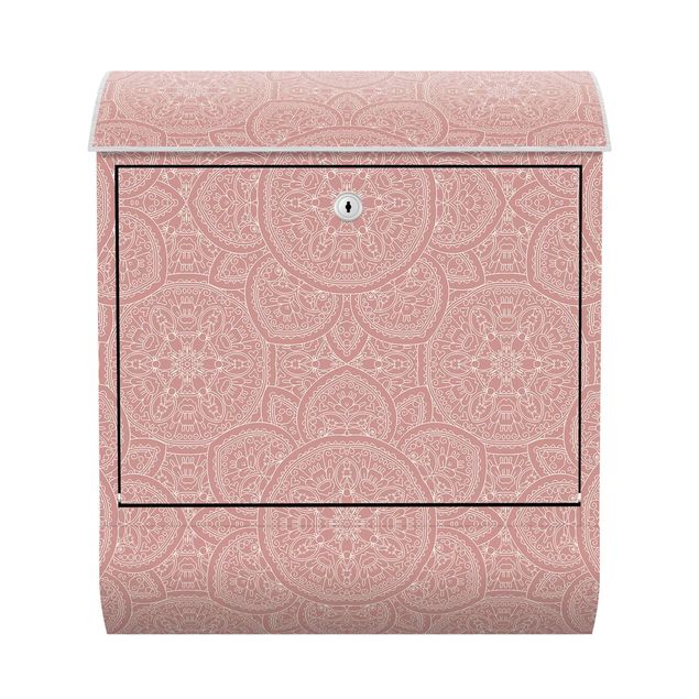 caixas de correio Large Mandala Pattern In Antique Pink