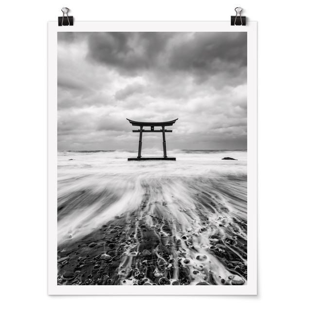 Posters cidades e paisagens urbanas Japanese Torii In The Ocean