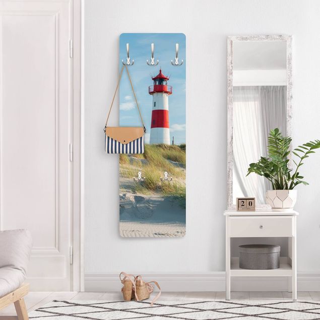 Cabides de parede paisagens Lighthouse At The North Sea