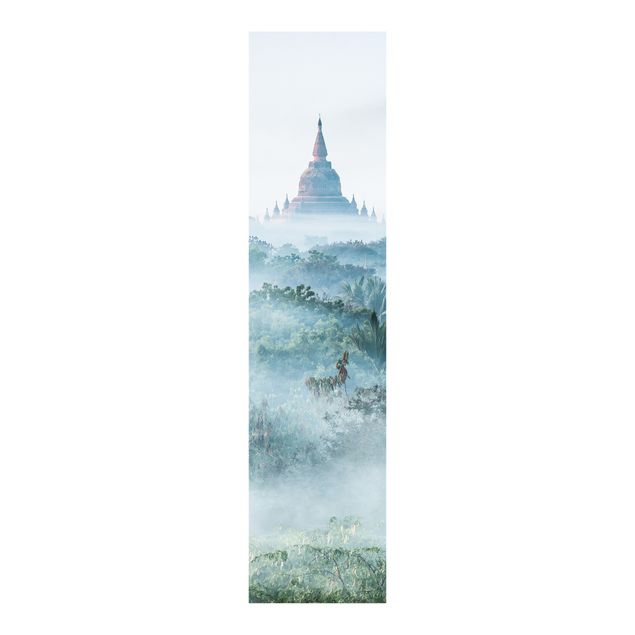 Painéis deslizantes cidades e paisagens urbanas Morning Fog Over The Jungle Of Bagan