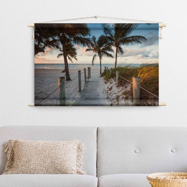 Tapeçaria de parede artística Palm Trees At Boardwalk To The Ocean