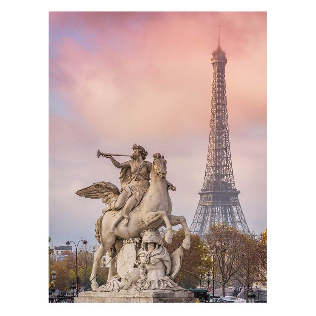 quadros modernos para quarto de casal Statue Of Horseman In Front Of Eiffel Tower