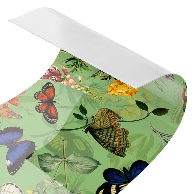 revestimento para cozinha Butterflies With Flowers On Green